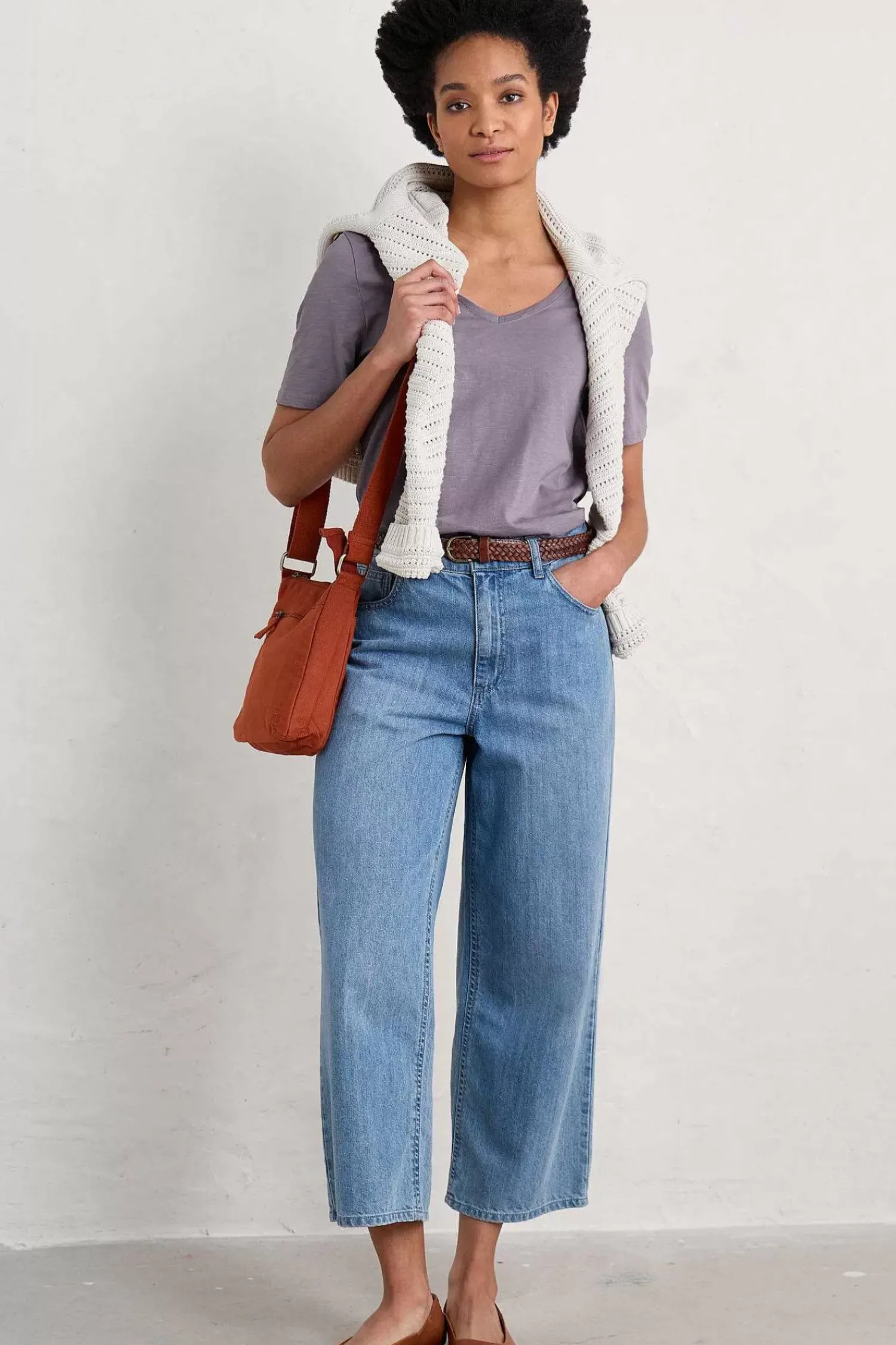 Tops<Seasalt Cornwall Burdock Organic Cotton V-Neck T-Shirt (Gots) Grape Thistle