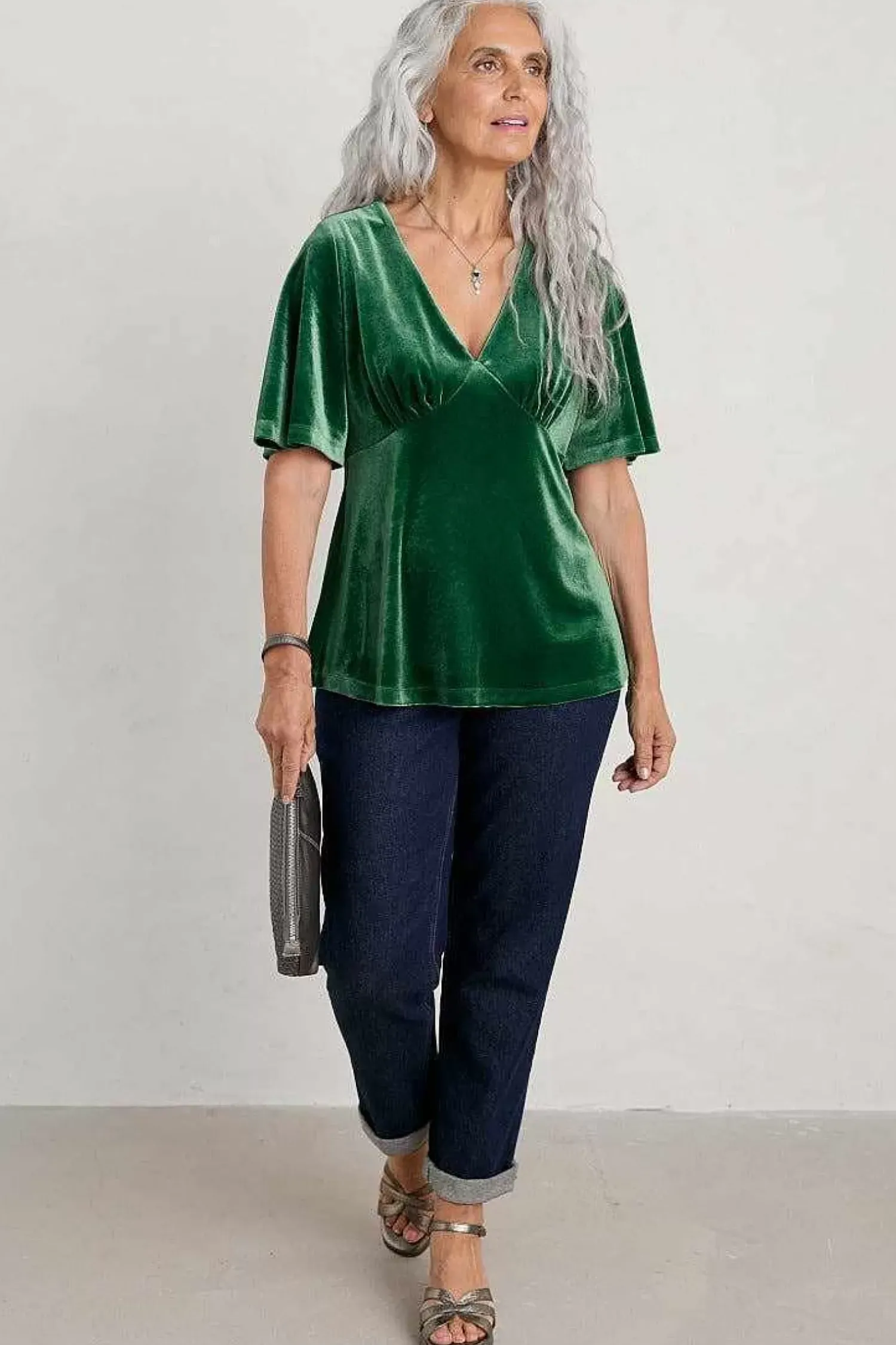 Tops<Seasalt Cornwall Capsule V-Neck Velvet Top Evergreen