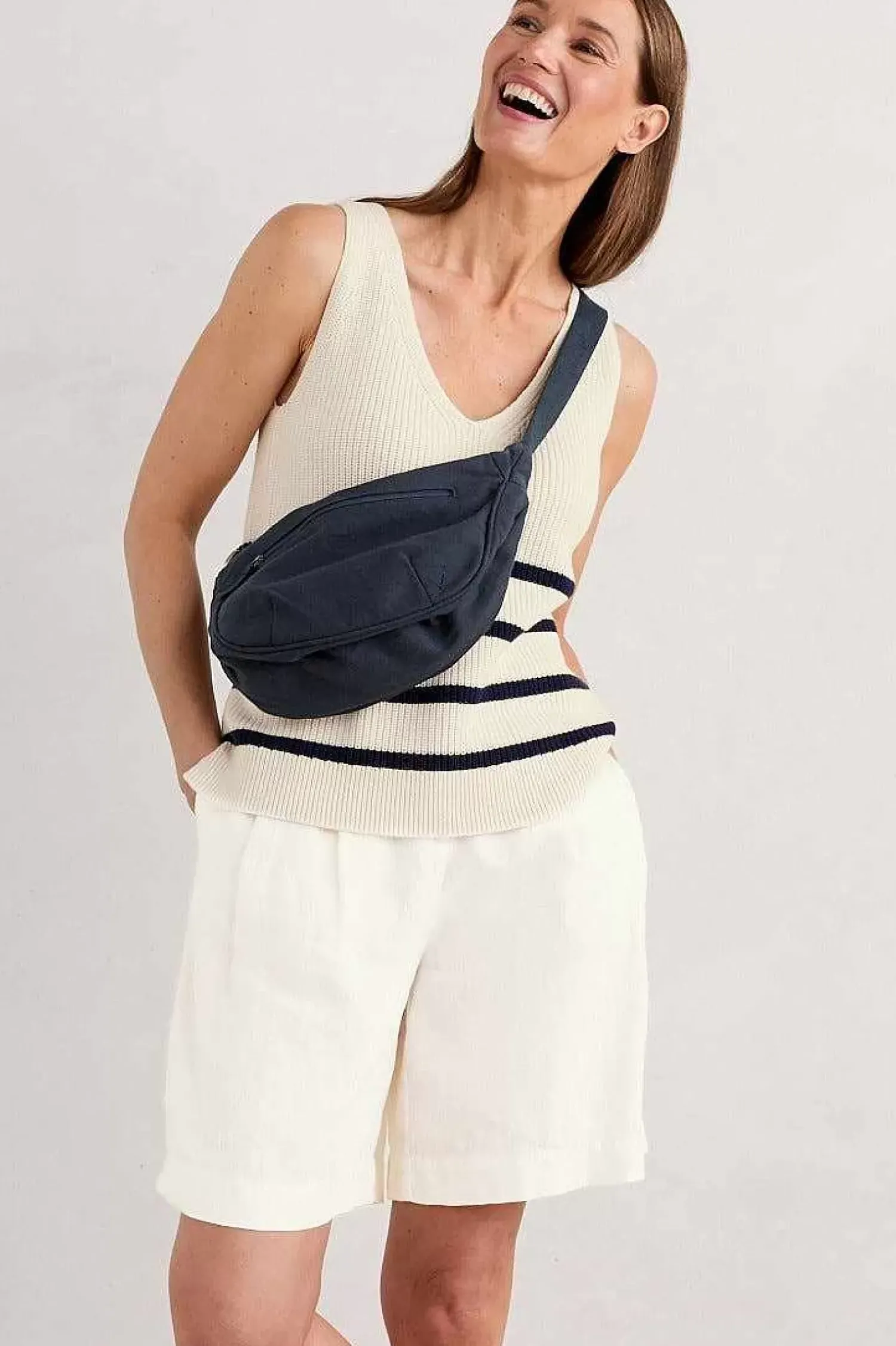 Trousers & Shorts<Seasalt Cornwall Clover Bloom Shorts Chalk