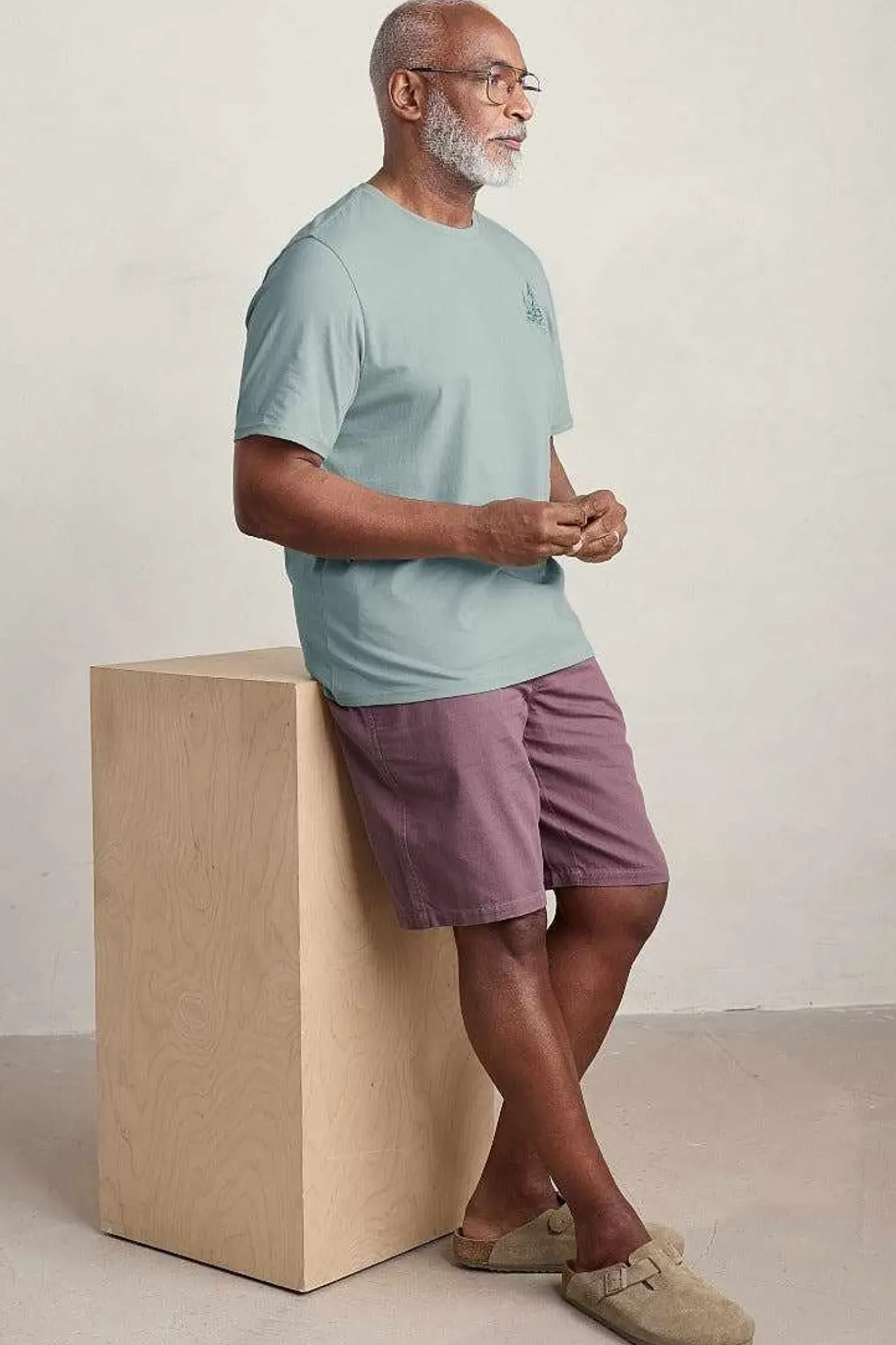 Tops & T-Shirts<Seasalt Cornwall Men's Loggerhead Organic Cotton T-Shirt Boat Drawing Eggshell