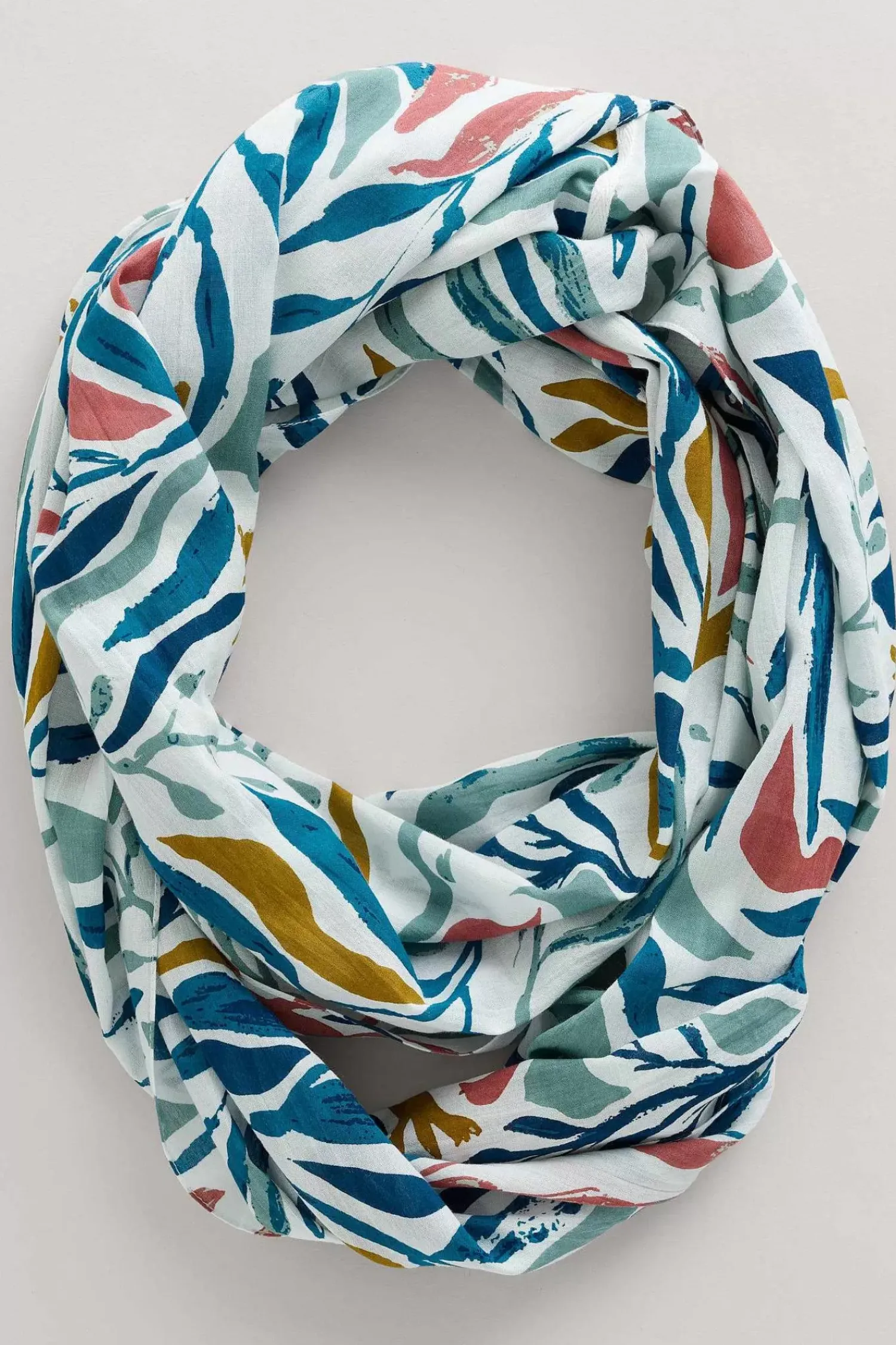 Scarves & Shawls<Seasalt Cornwall Summer Circle Scarf Kelp Forest Chalk