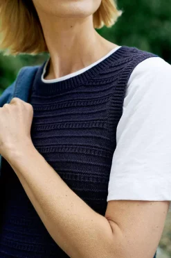Knitwear<Seasalt Cornwall Tepel Knitted Vest Maritime